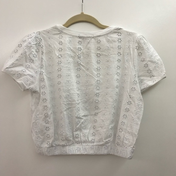 broderie anglais crop top, perfect for spring! - Picture 2 of 2